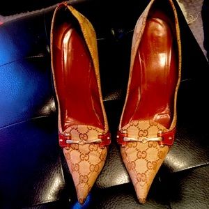 Gorgeous authentic Gucci heels